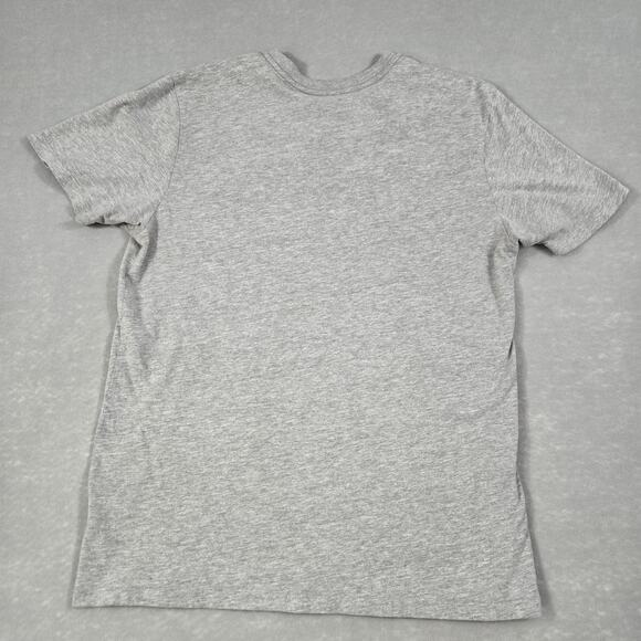 The North Face Mens Gray Medium Short Sleeve T-Shirt with Bear Design - Picture 4 of 10